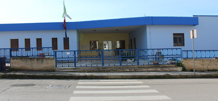 Riapre la scuola “Scotellaro”