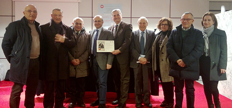Prevenzione del danno renale e trattamento nella terza età