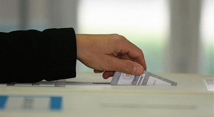 Politiche 2018: avvisi pubblici per gli scrutatori e come esercitare il voto dall’estero