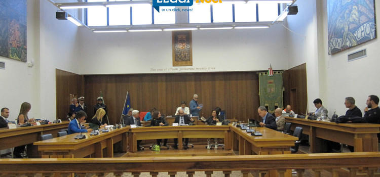 Consiglio Comunale: rinviato il DPRU, scontro sulla partecipata del SUAP