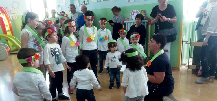 I bambini della ludoteca “Girotondo” festeggiano la primavera