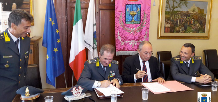Prestazioni Sociali Agevolate: a Gioia del Colle sottoscrizione Comune-GdiF per prevenire illeciti