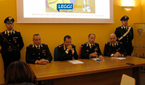 Droga: sequestrano nipote per vendicarsi dello zio, 5 arresti