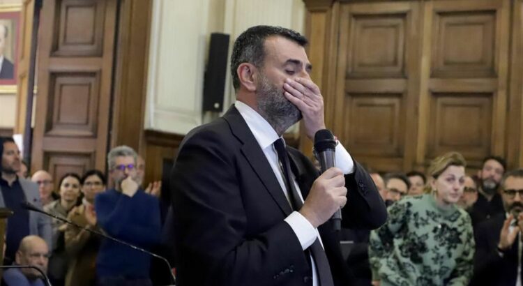 Scandalo a Bari: indagini sulle presunte infiltrazioni mafiose nell’amministrazione comunale Scandalo a Bari: indagini sulle presunte infiltrazioni mafiose nell’amministrazione comunale
