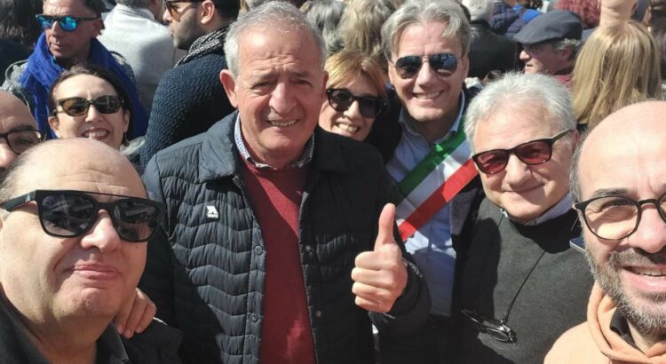 Manifestazione del centrosinistra pugliese: presente il Sindaco Intini